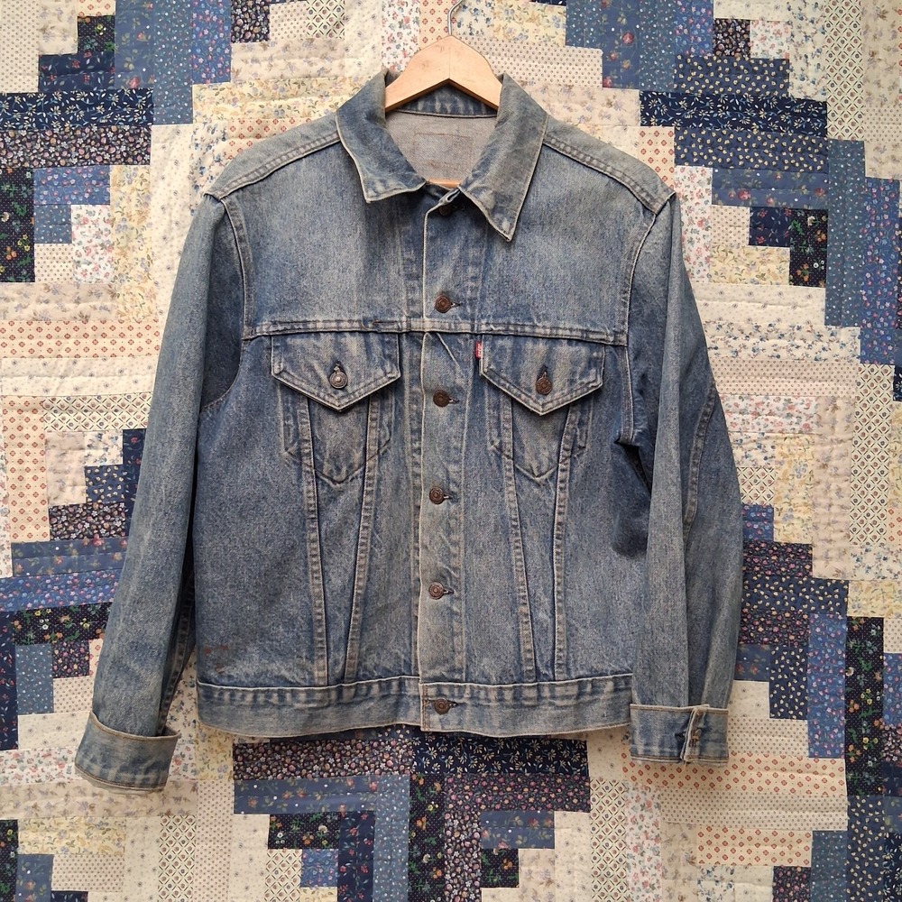 True Vintage 70s Levis Type 3 Denim Trucker Jacket 70505 Medium Button Stamp 1